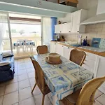 Rénové Avec Loggia Et Parking, Proche De La à - Fr-1-387-144 * Marseillan (Herault)