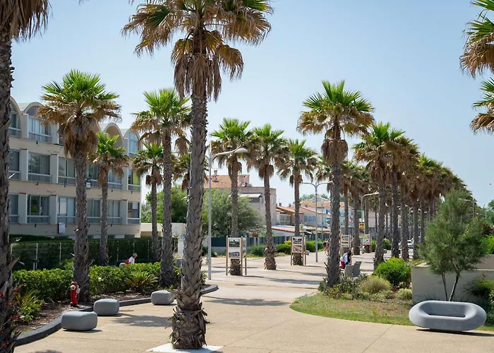 Renove Avec Loggia Et Parking, Proche De La A - Fr-1-387-144 * Marseillan (Herault)